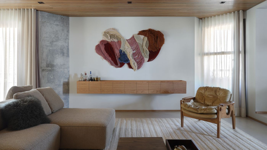 Como decorar um aparador: 13 dicas de arquitetos 