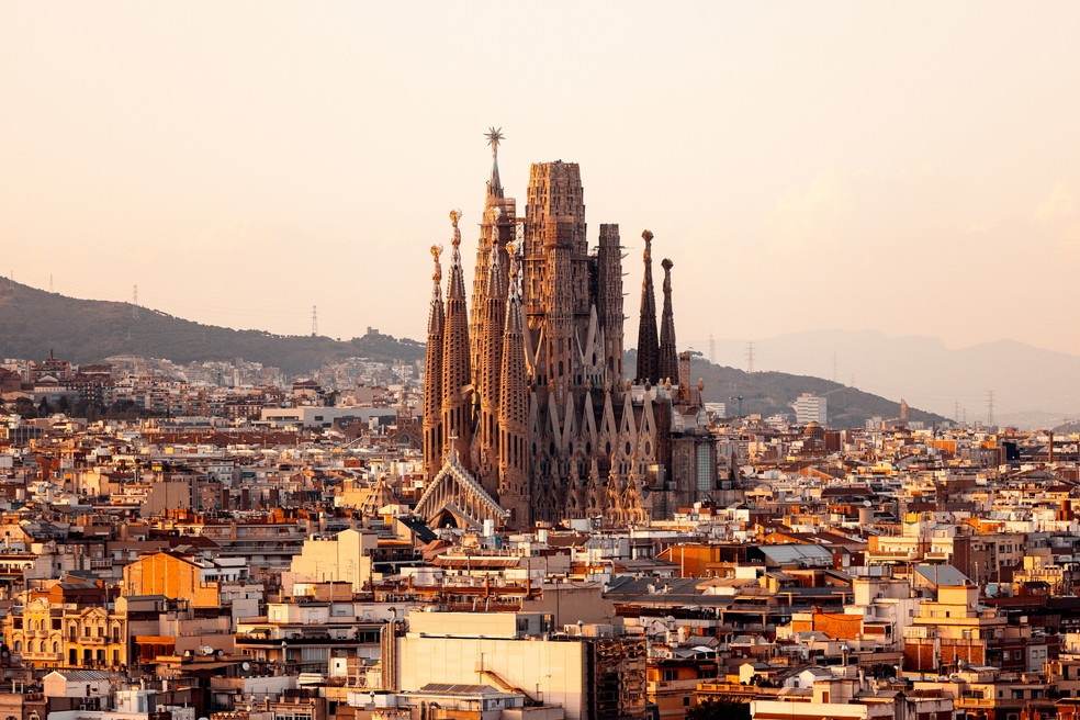 Basílica da Sagrada Família, em Barcelona — Foto: Alexander Spatari/Getty Images