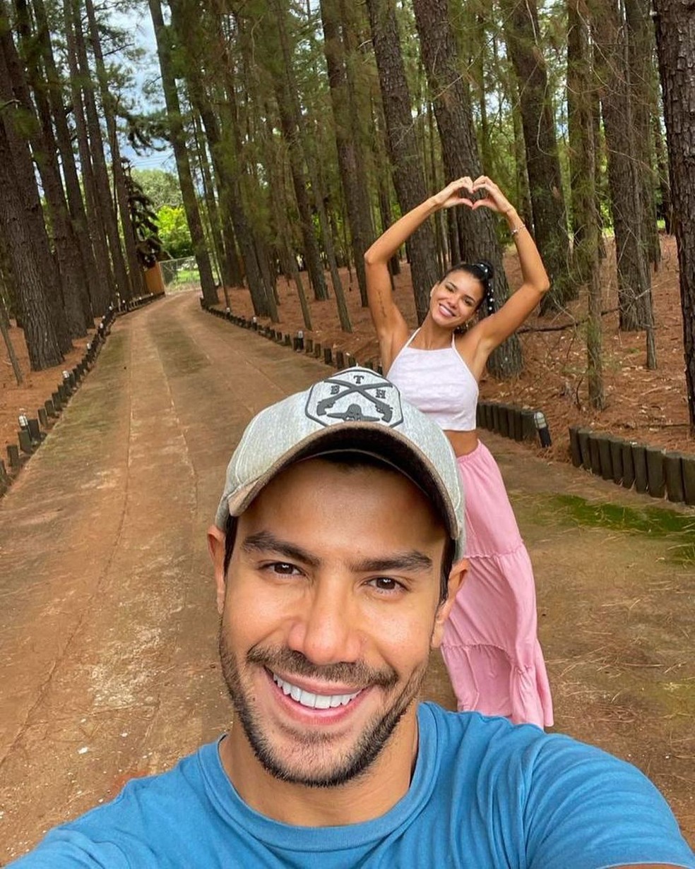 Mariano e Jakelyne Oliveira — Foto: Reprodução/Instagram