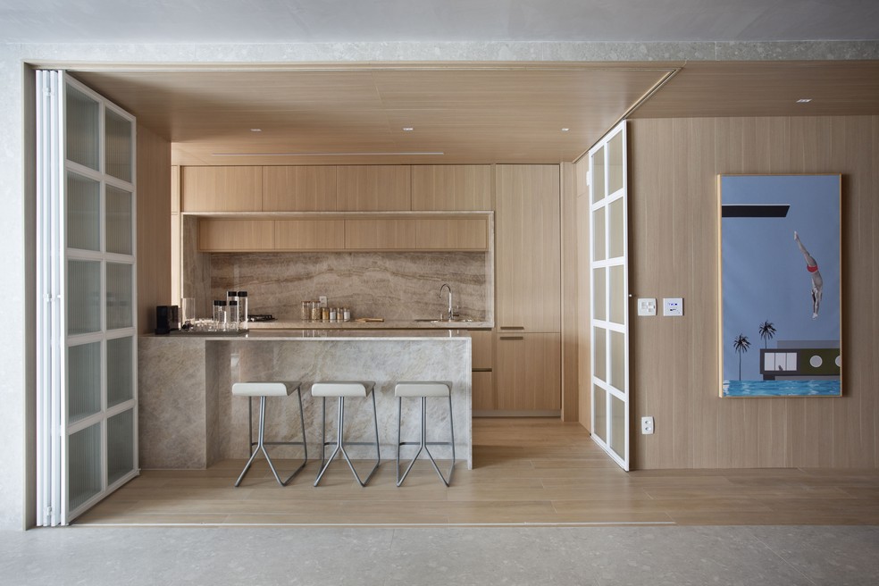 Cozinha criada pelo UP3 Arquitetura — Foto: MCA Estúdio