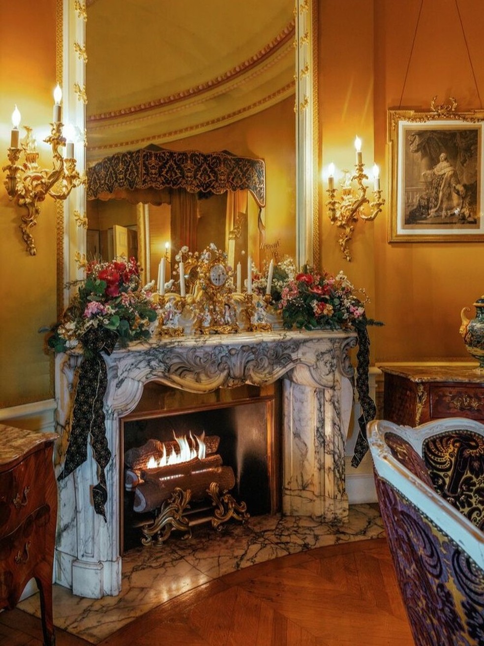 Com 16 mil m², maior mansão dos Estados Unidos capricha decoração com 10 mil enfeites de Natal — Foto: Divulgação/Biltmore Estate