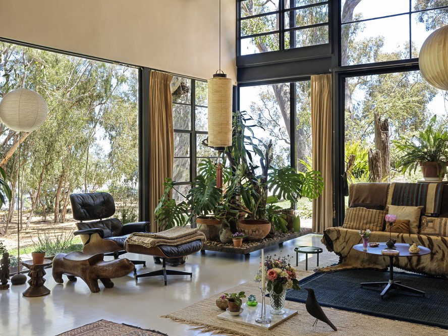 イームズハウス　EAMES HOUSE Eames House: o ícone modernista que sobreviveu ao fogo e ganhou