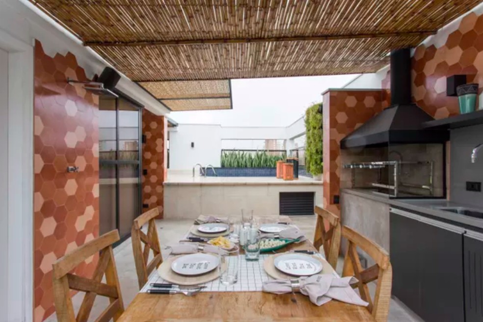 Área de lazer com piscina: 10 projetos para sonhar