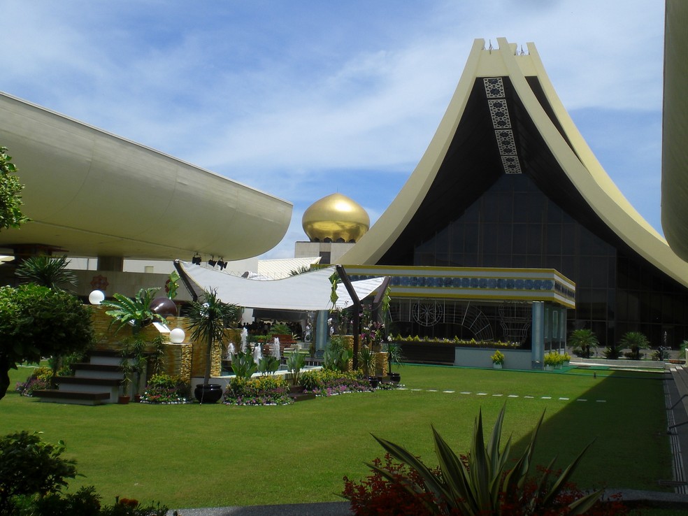 Istana Nurul Iman, em Bandar Seri Begawan, Brunei — Foto: Reprodução/Wikimedia