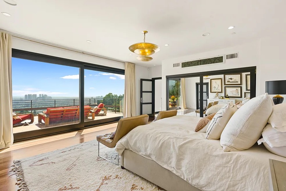 Com venda encalhada, casa de Greta Garbo pode ser alugada por R$ 250 mil — Foto: Joshua Spooner/Markus Canter Berkshire Hathaway HomeServices California Properties