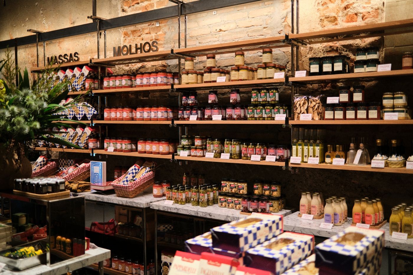 O novo endereço de São Paulo para comprar vinhos, massas e produtos exclusivos