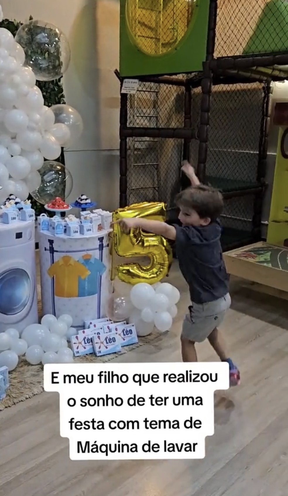 O pequeno Léo estava comemorando seus 5 anos de idade  — Foto: Reprodução/TikTok @pinheiro.ligia