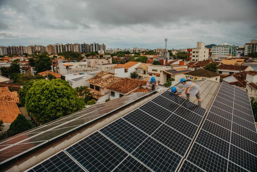 Investimento em energia solar em residências movimenta R$ 60 bilhões — Foto: Getty Images
