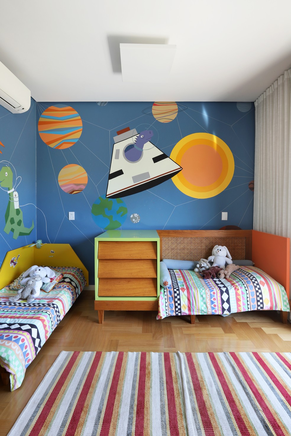 Dia do irmão: 9 ideias de decoração para quartos compartilhados