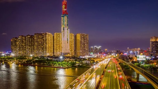 Hotel de luxo é inaugurado no prédio mais alto do Vietnã; veja interiores