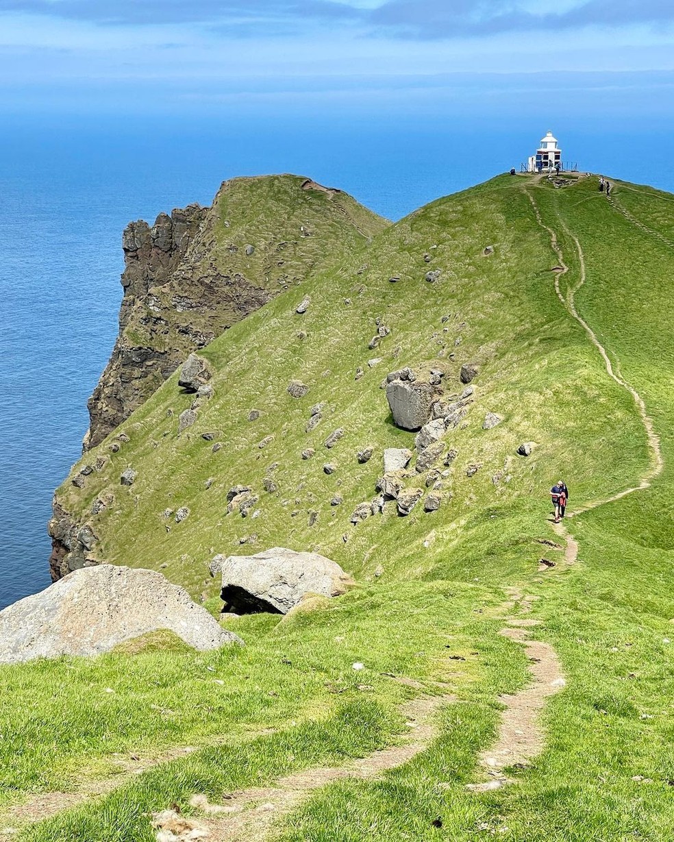  Ilhas Faroé foi o destino escolhido pela família — Foto: Reprodução/Instagram @ashleahalpern