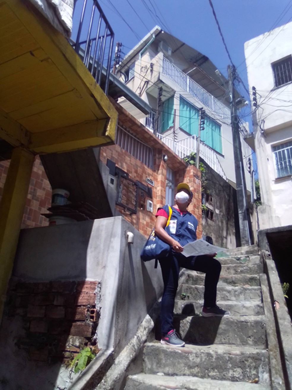 Recenseadores do IBGE registraram os tipos de moradia que encontraram pelo Brasil — Foto: Divulgação/IBGE
