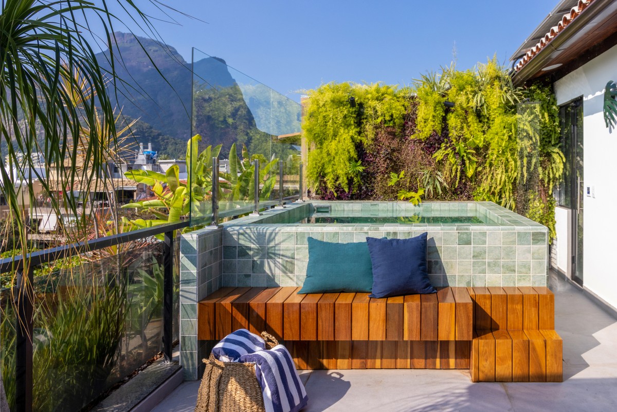 Área de lazer com piscina: 10 projetos para sonhar