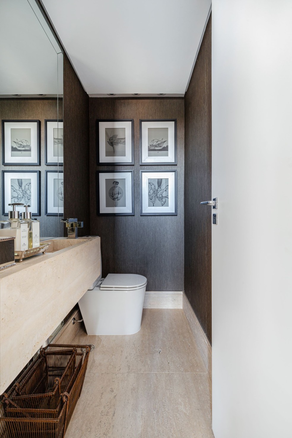 Lavabo pequeno: 7 ideais lindas e práticas para decorar o ambiente