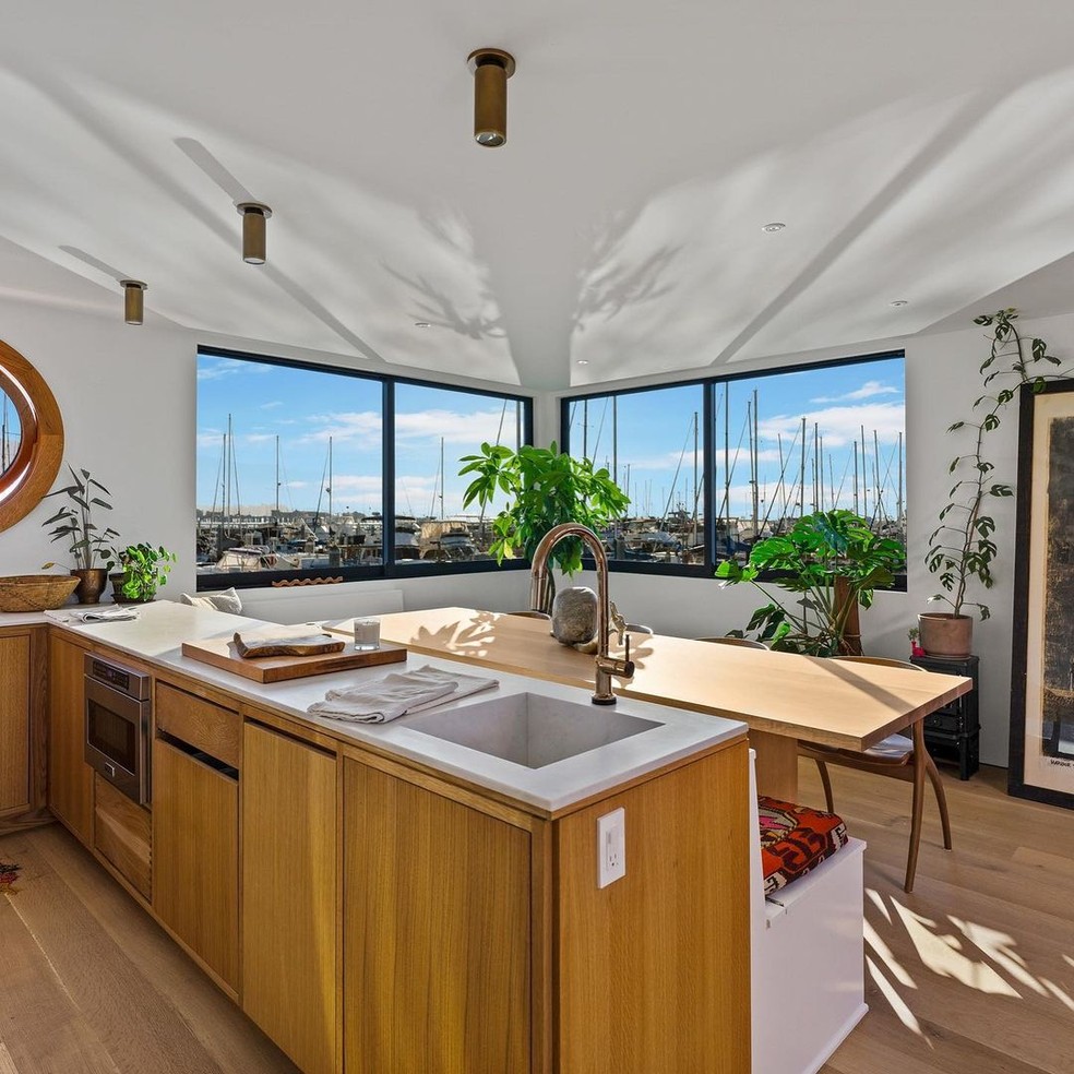 Casa flutuante é colocada à venda por R$ 24 milhões — Foto: Sotheby’s International Realty