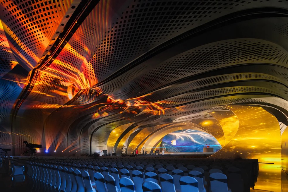 Novo projeto de Zaha Hadid Architects na China parece flutuar