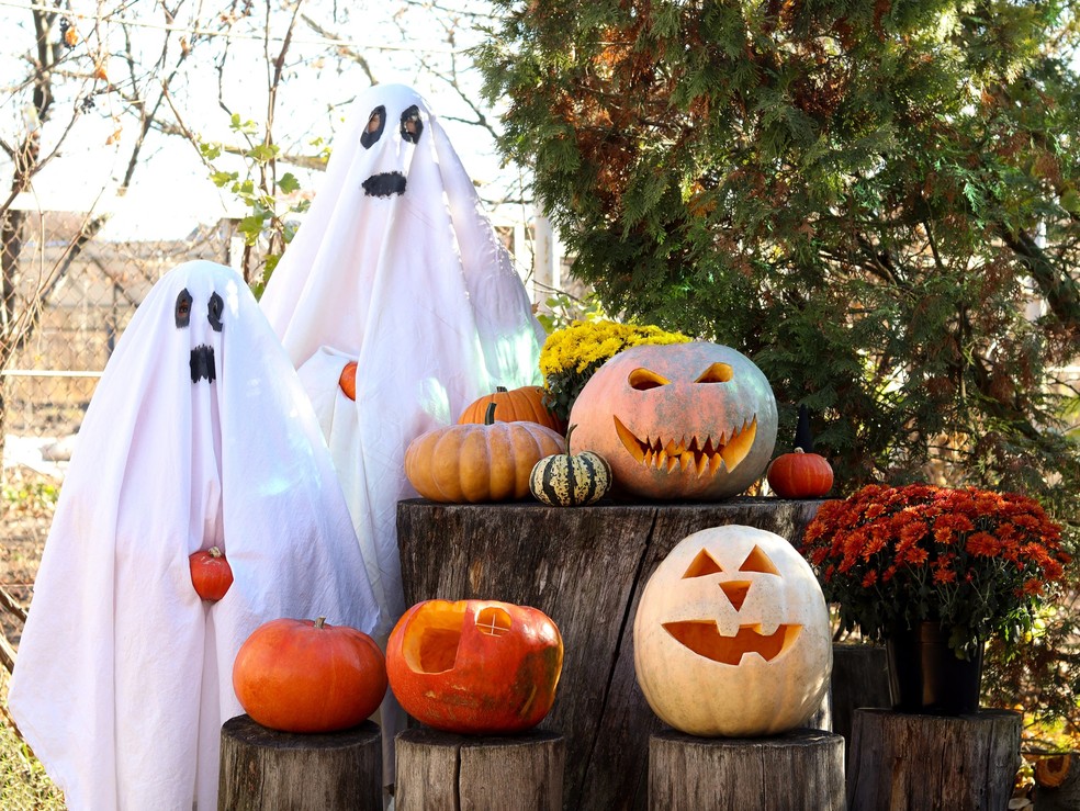 Como organizar uma festa de Halloween assustadora e inesquecível