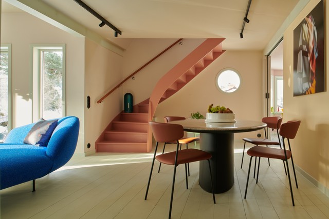 Décor do dia: sala com elementos lúdicos e home office
