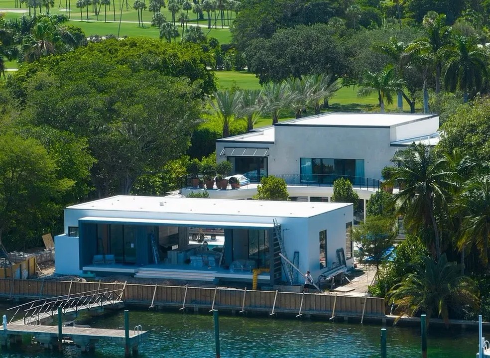 Ivanka Trump e Jared Kushner moram na residência que pertencia a Julio Inglesias, que custou US$ 24 milhões — Foto: Reprodução/Romain Maurice/MEGA