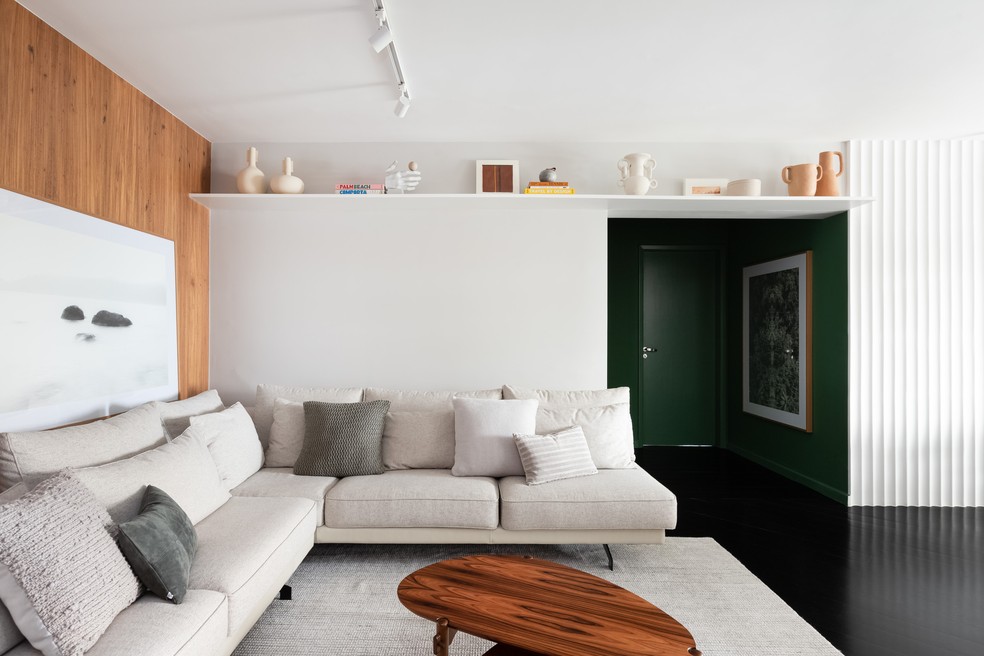 Design, arte e funcionalidade transformam apartamento de 140 m²