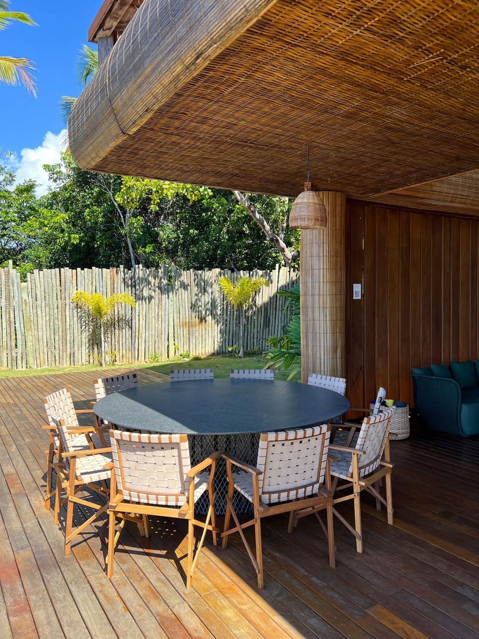 Por dentro da casa onde Giovanna Ewbank e Bruno Gagliasso curtem férias de fim de ano — Foto: Divulgação