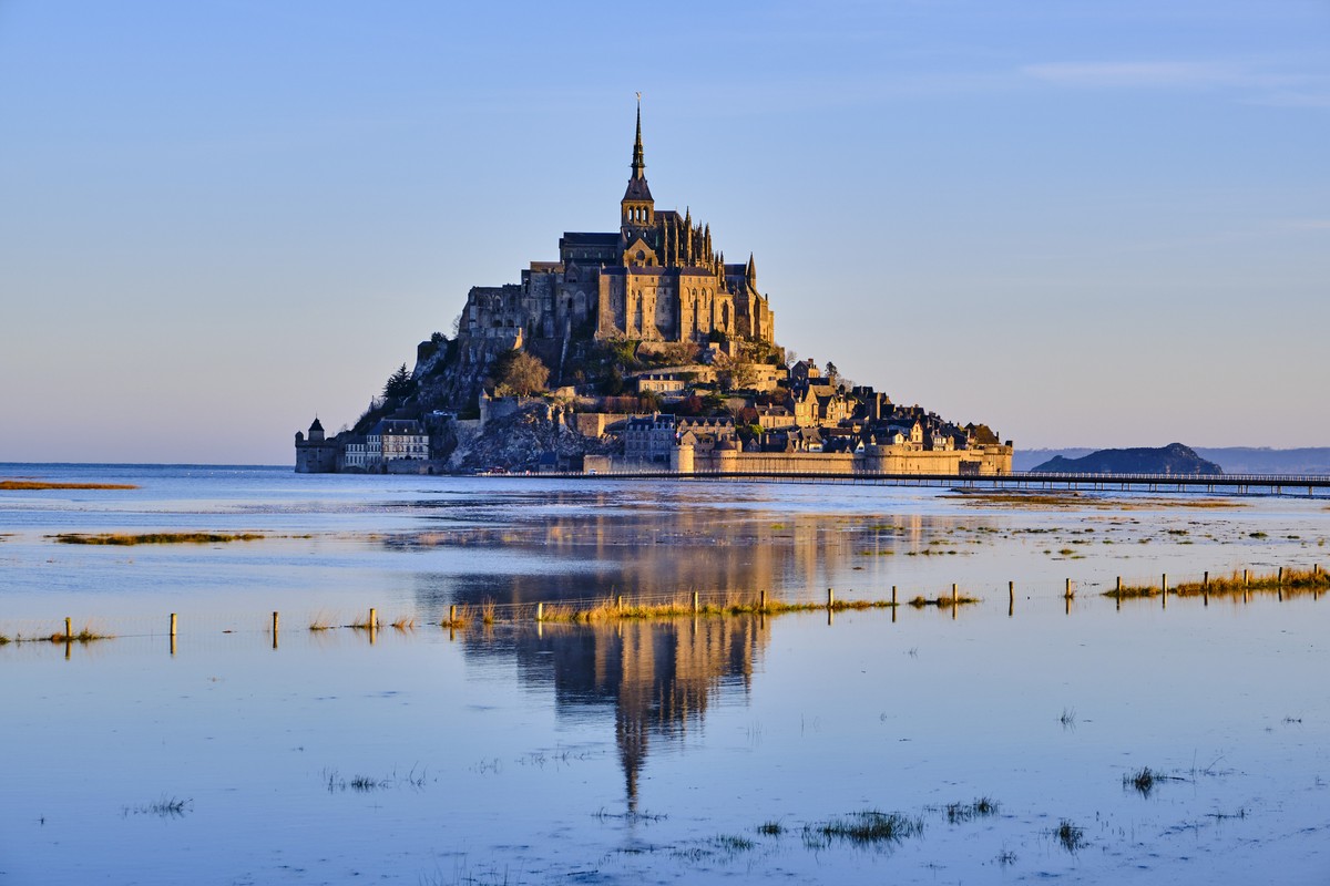 Mont SaintMichel conheça a vila medieval que atrai milhões de