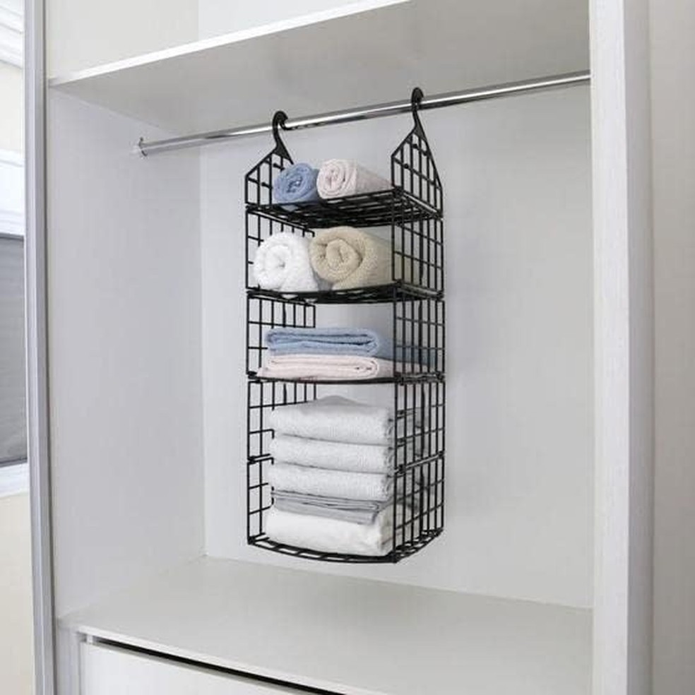 8 acessórios para organizar o guarda-roupa