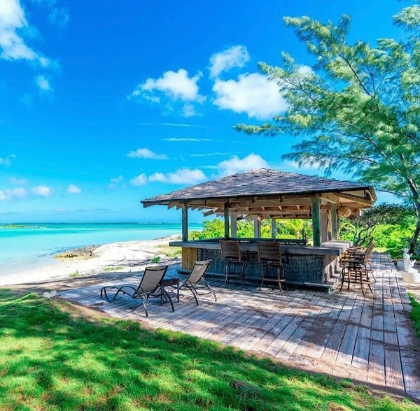 Ilha nas Bahamas pode ser sua por R$ 230 milhões