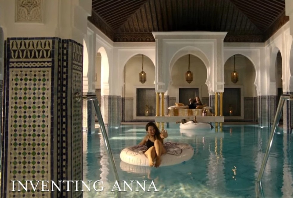 Cenas da série 'Inventando Anna' (2022) foram gravadas em hotel do Marrocos — Foto: Divulgação/La Mamounia