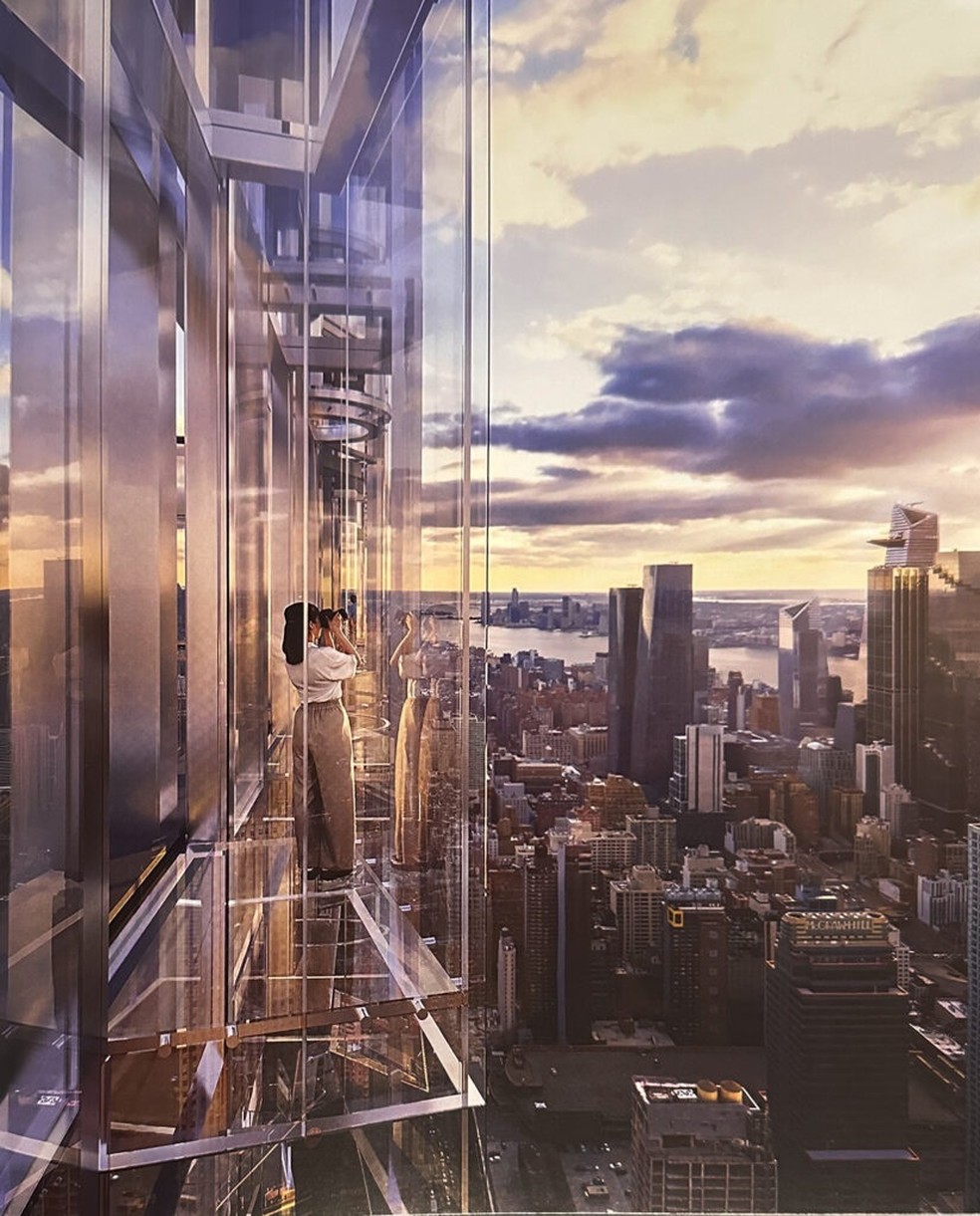 Arranha-céu de 52 andares tem construção retomada em Nova York — Foto: Michael Young