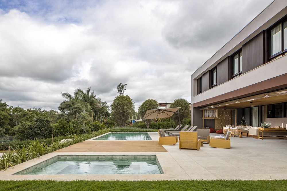 Madeira traz visual aconchegante para casa de campo, no interior de São ...