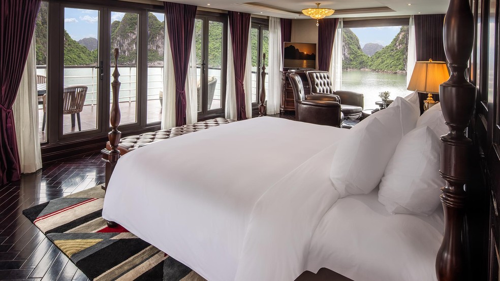 Com 90 m², a Presidential Suite possui diárias de R$ 6,6 mil — Foto: Divulgação/Ambassador Cruise Line