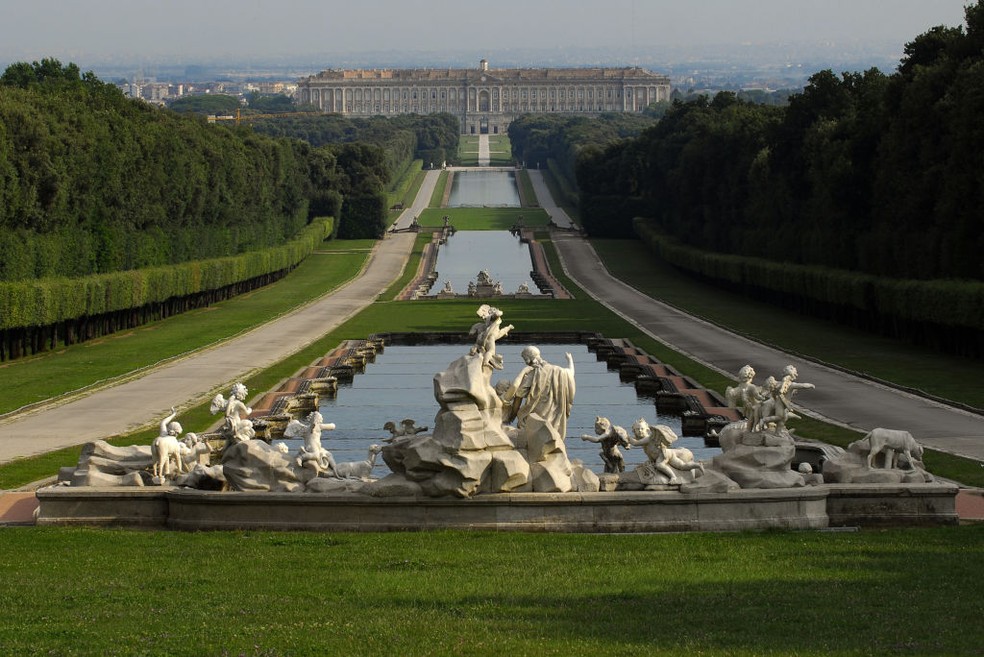 Visão geral do palácio e do jardim real — Foto: Edoardo Fornaciari/Getty Images