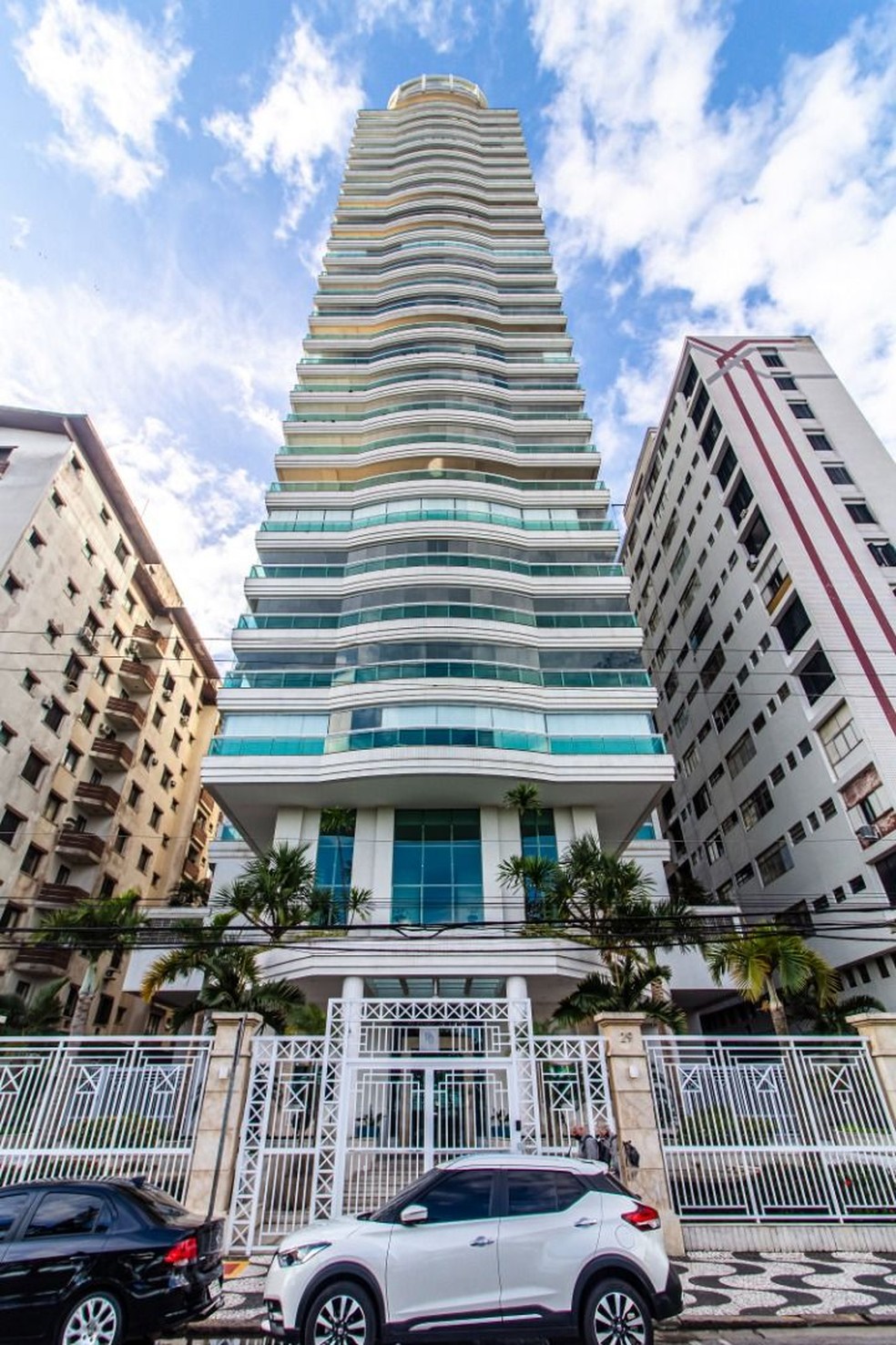 Crescimento populacional e escassez de terrenos motivou construção de edifícios na cidade — Foto: Divulgação