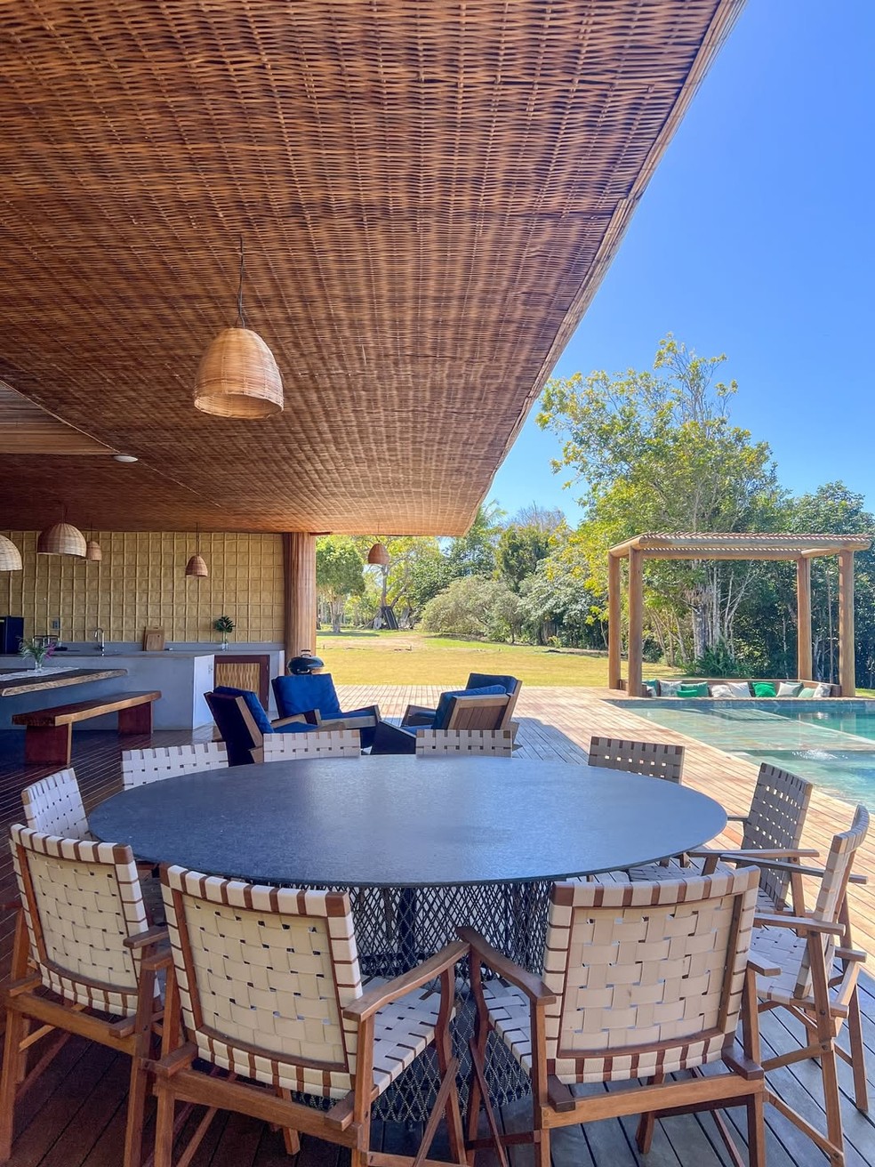 Por dentro da casa onde Giovanna Ewbank e Bruno Gagliasso curtem férias de fim de ano — Foto: Divulgação