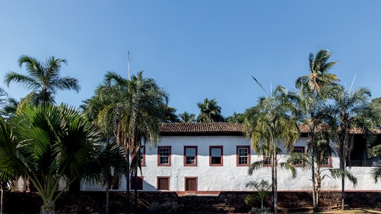 Irmãos recuperam casa de campo centenária no interior de São Paulo