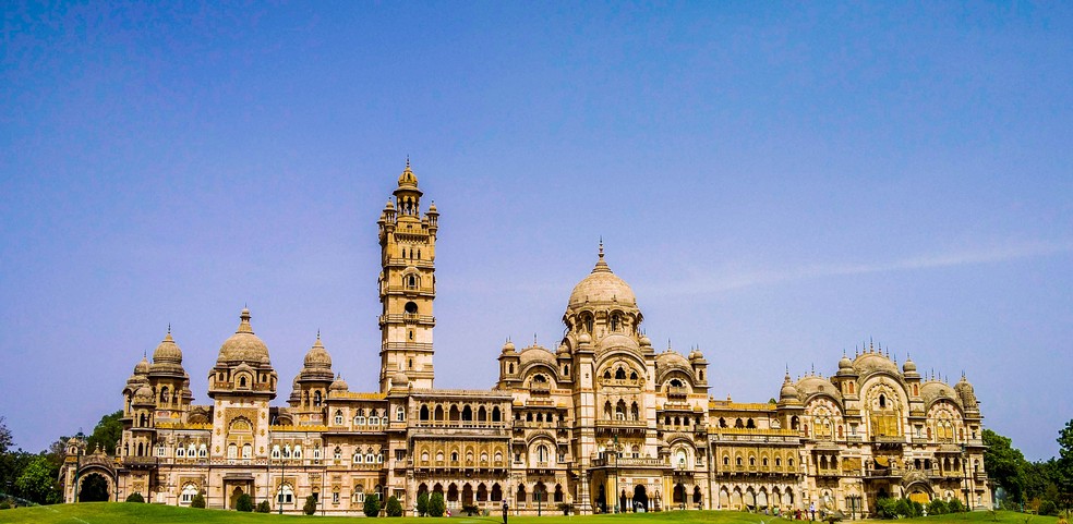 Lakshmi Vilas Palace, em Gujarat, Índia — Foto: Reprodução/Wikipedia
