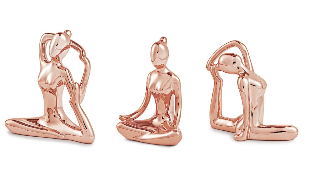 Kit escultura de yoga rosé gold em porcelana — Foto: Reprodução/Amazon