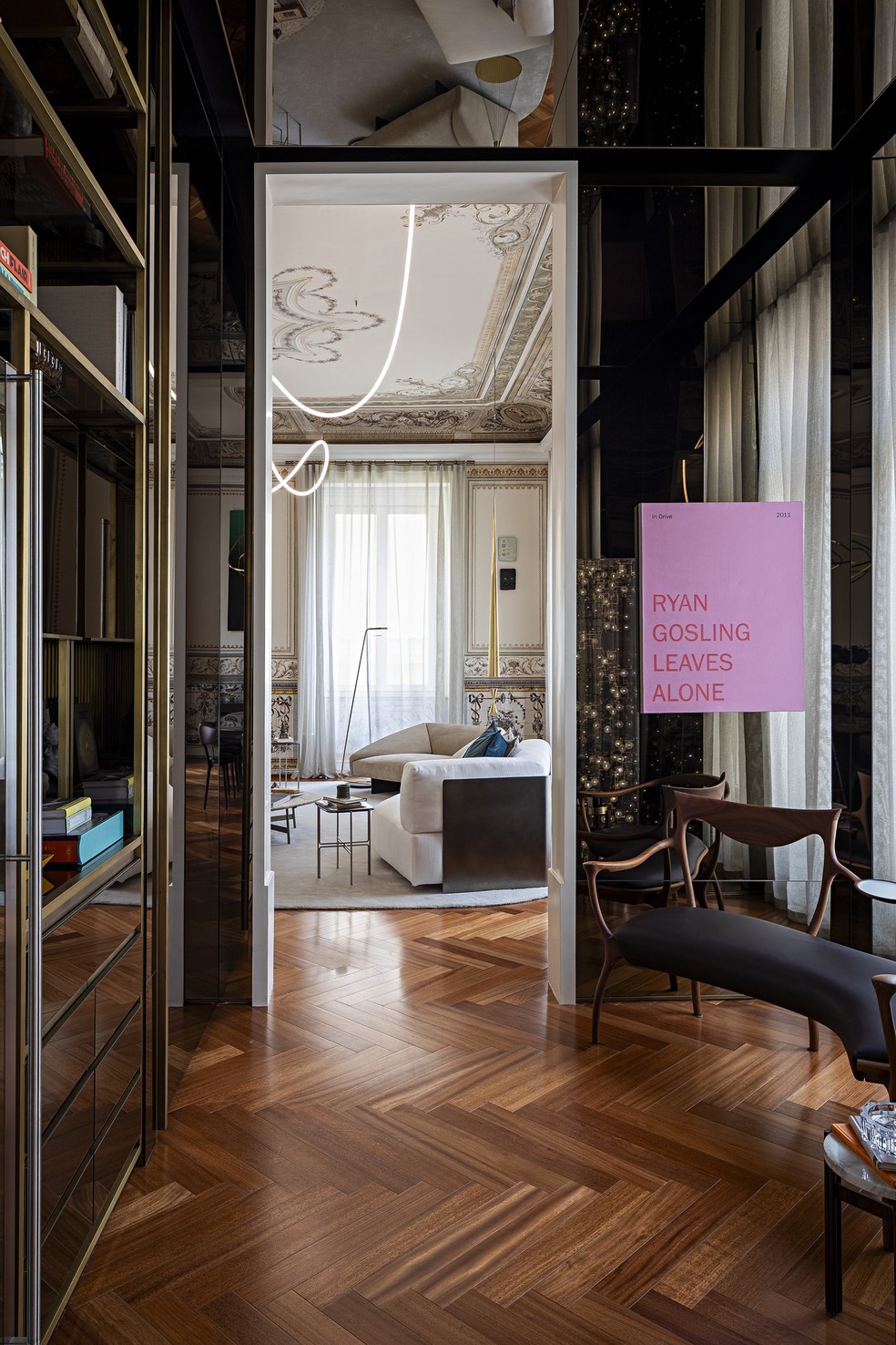 Em Lisboa, apartamento une design monolítico e arquitetura vernacular ...