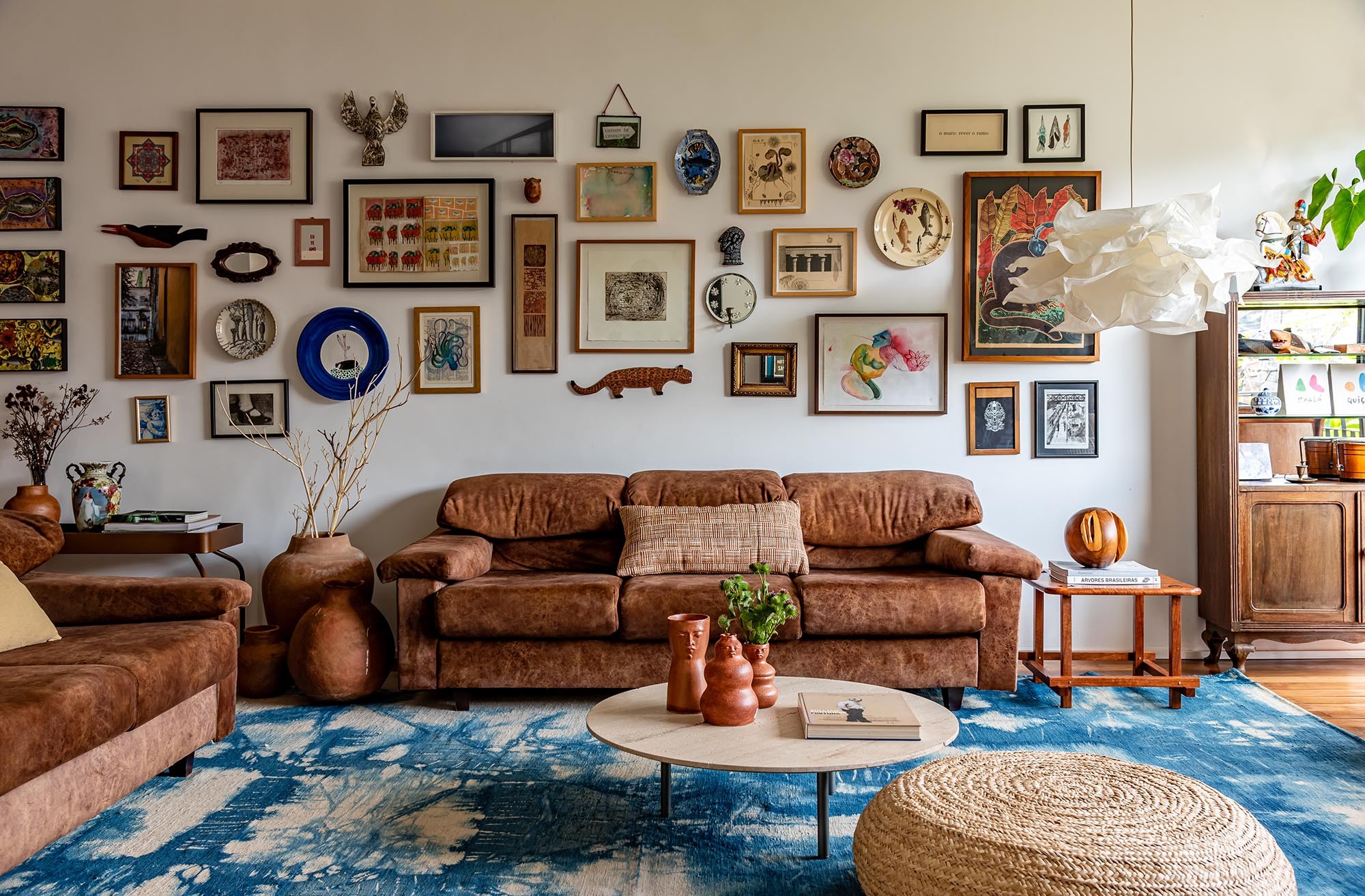 Decoração afetiva: como usar objetos de família de forma elegante no décor
