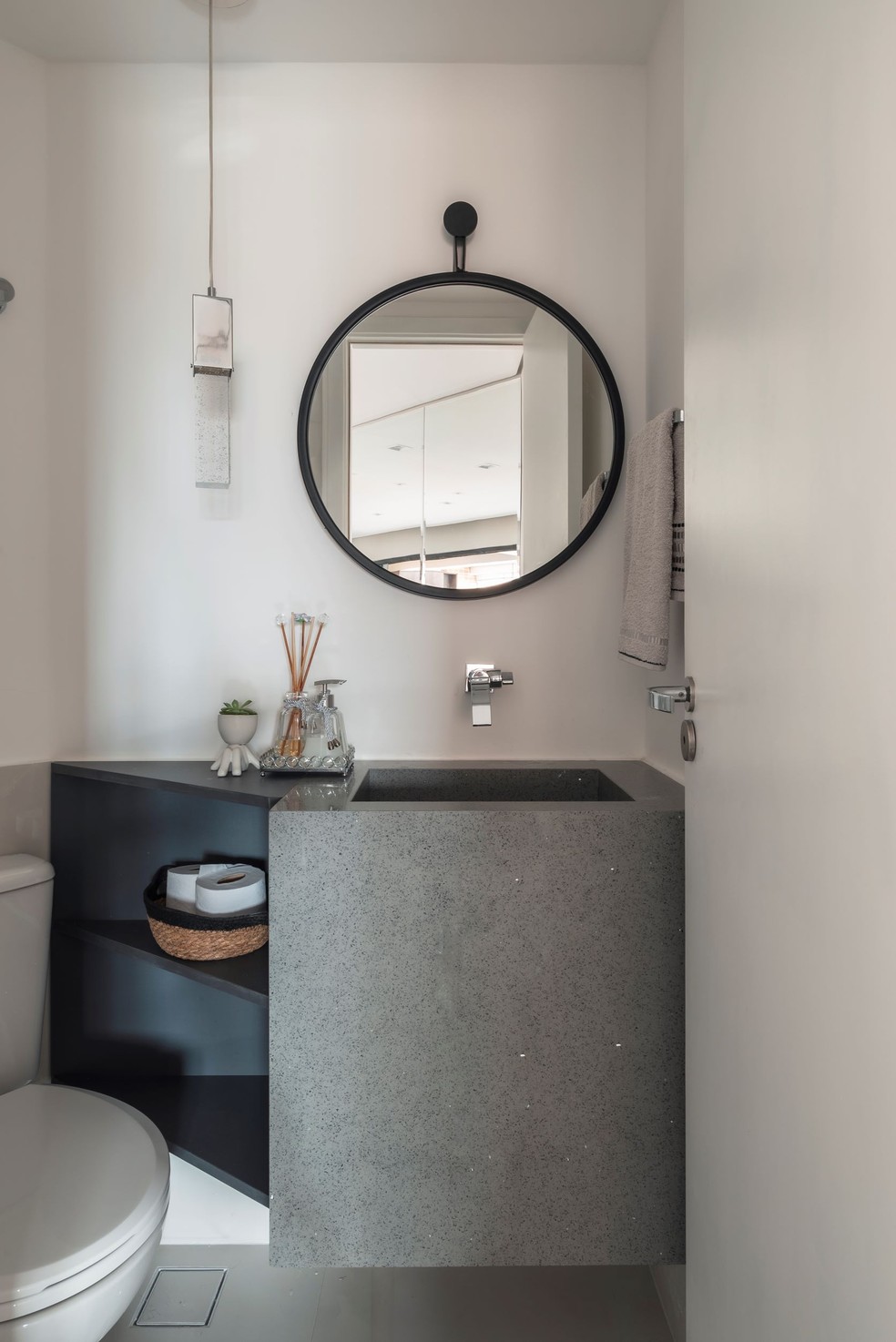 Lavabo pequeno: 7 ideais lindas e práticas para decorar o ambiente