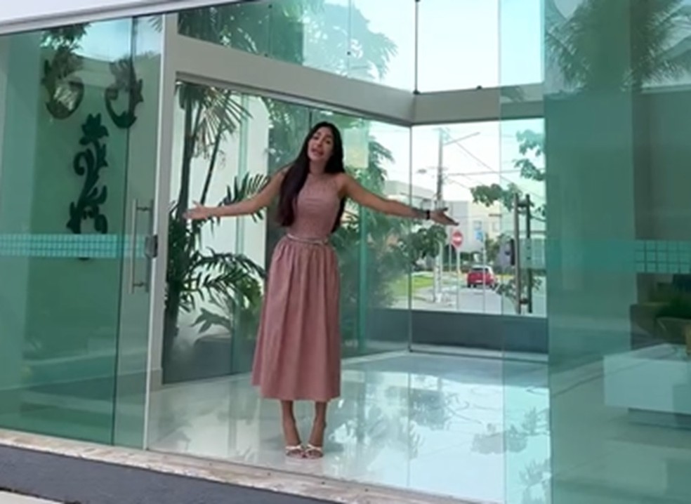 Cantora e ex-BBB Flay abre sua nova casa em Natal — Foto: Reprodução/Instagram