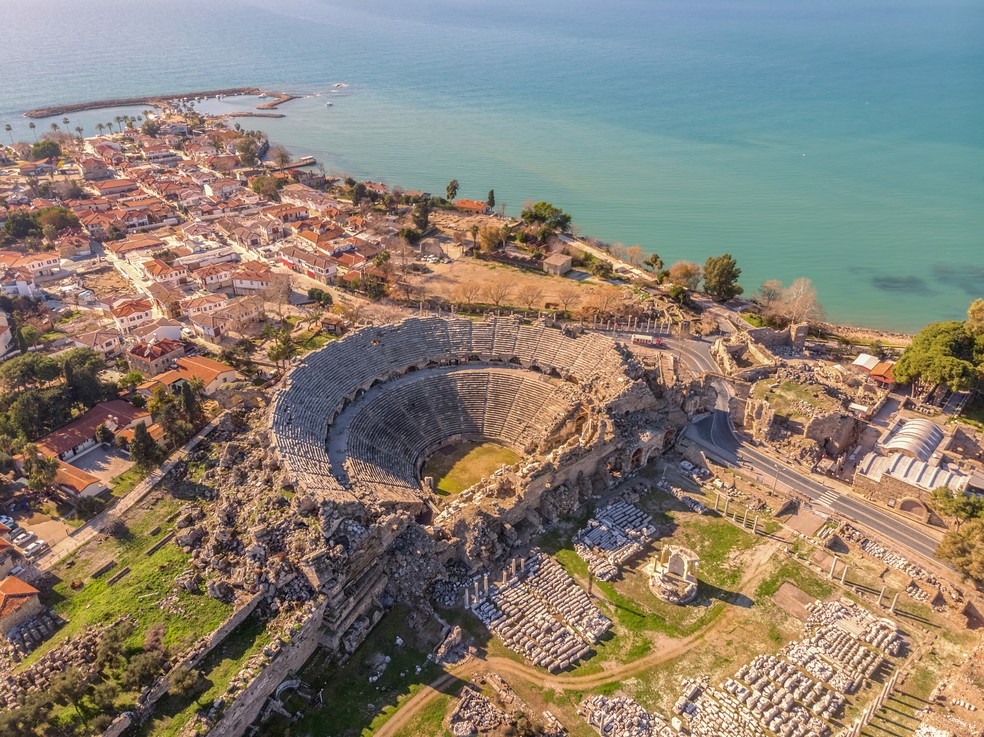 Antalya conheça o paraíso turco que está sendo "invadido" por turistas