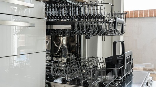 Sem louça na pia: 8 opções tecnológicas de lava-louças