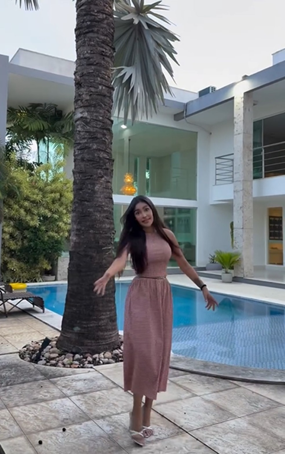 Cantora e ex-BBB Flay abre sua nova casa em Natal — Foto: Reprodução/Instagram