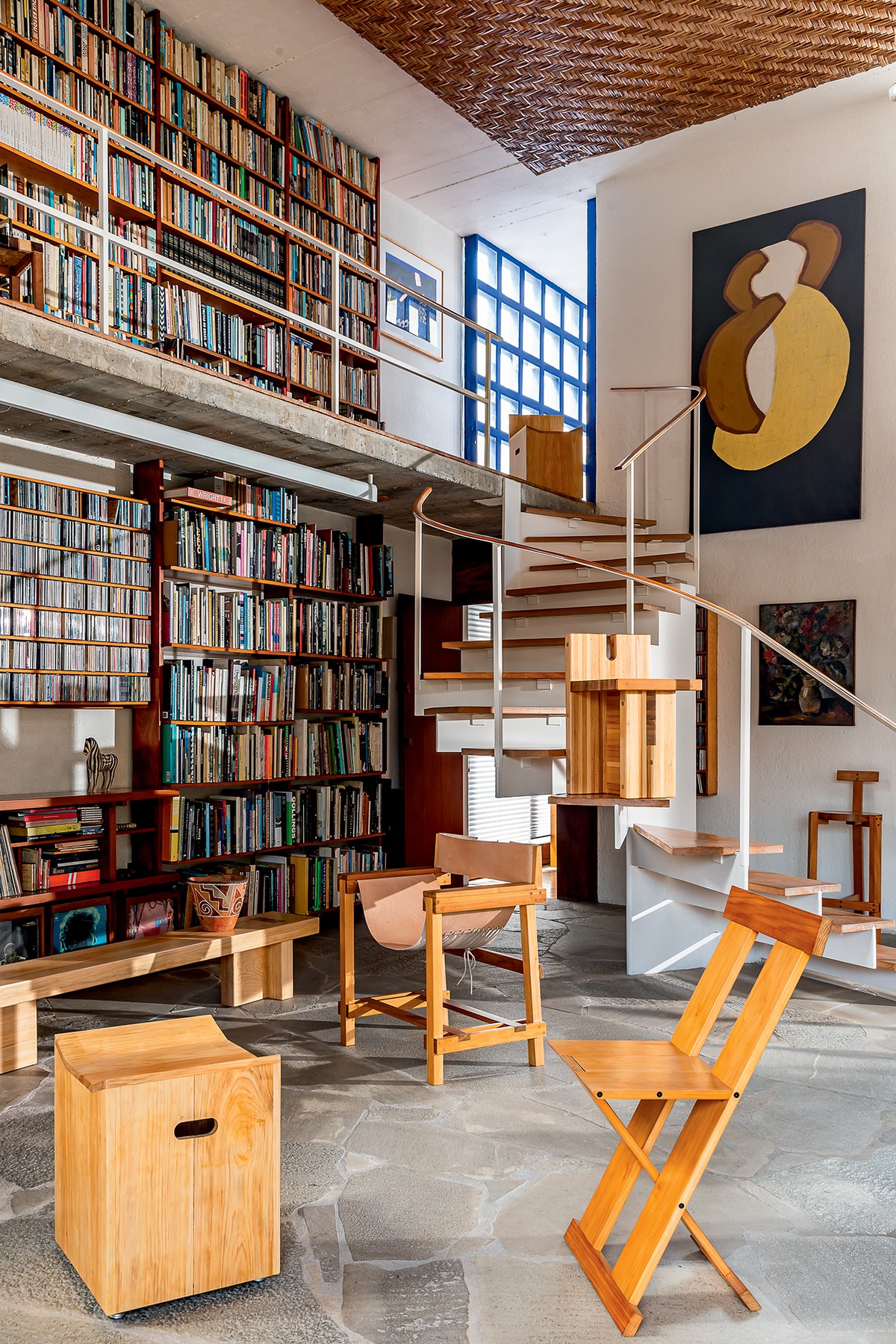 Móveis assinados por Lina Bo Bardi ganham reedição pela Marcenaria Baraúna