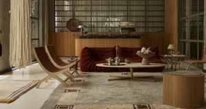 Galeria inaugura com peças raras e design contemporâneo