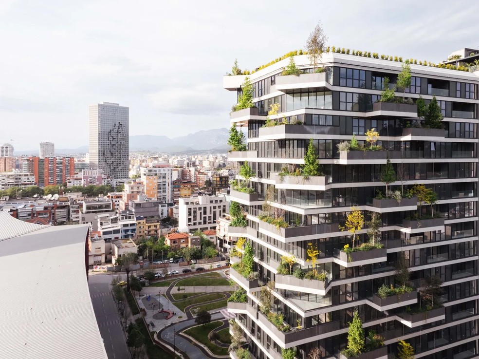 Por que todos os arquitetos querem estar em Tirana? - expresso.arq
