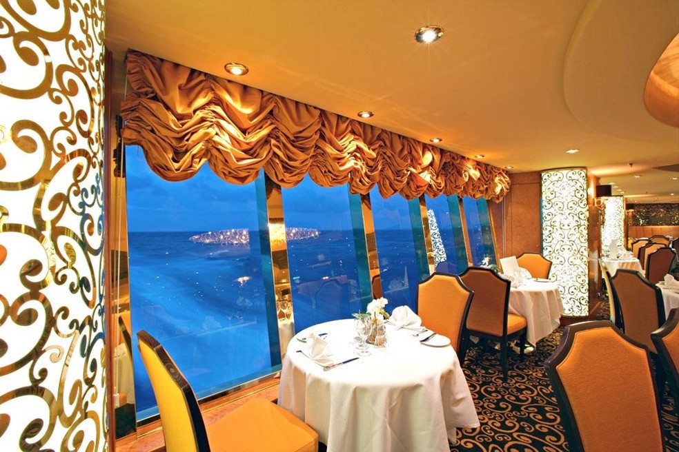 A vista do Restaurante Il Cerchio d'Oro, na popa do navio — Foto: Divulgação