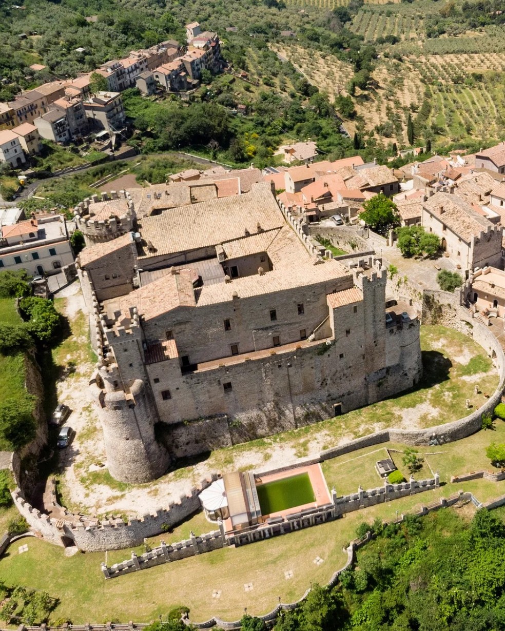Castelo medieval está à venda por R$ 41,8 milhões na Itália — Foto: Divulgação